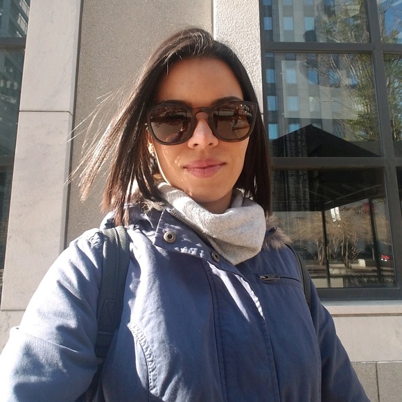 Meet your Posher, Gilda - Picture 1 of 1